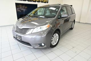 Toyota 2011 Sienna