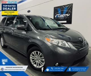 Toyota 2015 Sienna