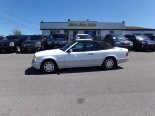 Mercedes-Benz 1995 E-Class