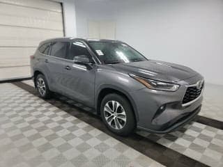 Toyota 2021 Highlander