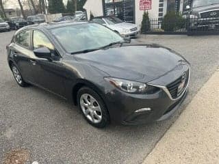 Mazda 2016 Mazda3