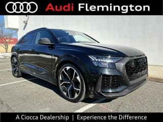 Audi 2023 RS Q8