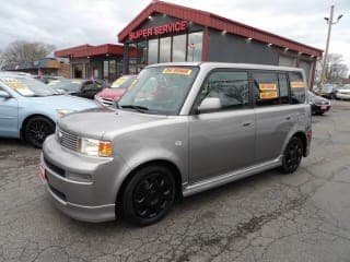 Scion 2005 xB