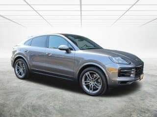 Porsche 2024 Cayenne