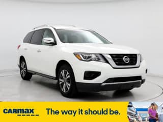 Nissan 2017 Pathfinder