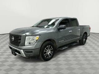 Nissan 2021 Titan