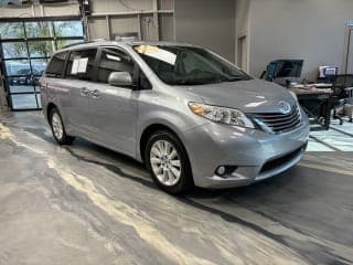 Toyota 2015 Sienna