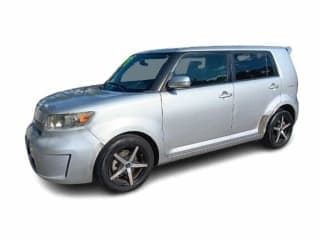 Scion 2010 xB