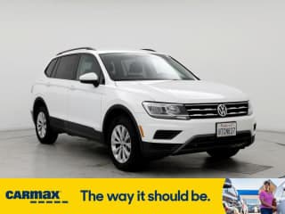 Volkswagen 2020 Tiguan