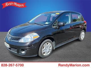 Nissan 2010 Versa