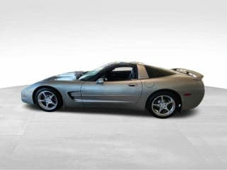 Chevrolet 2000 Corvette