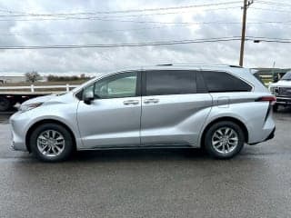 Toyota 2021 Sienna