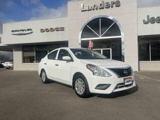 Nissan 2018 Versa