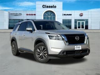 Nissan 2022 Pathfinder