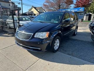 Chrysler 2011 Town and Country