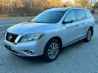 Nissan 2014 Pathfinder Hybrid