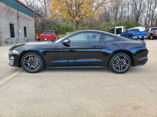 Ford 2019 Mustang