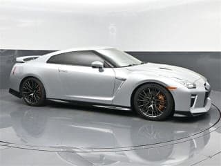 Nissan 2021 GT-R