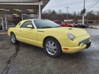 Ford 2002 Thunderbird