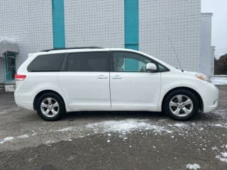 Toyota 2012 Sienna