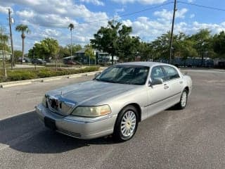 Lincoln 2005 Town Car