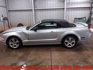 Ford 2006 Mustang