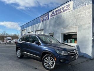 Volkswagen 2012 Tiguan