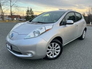 Nissan 2017 LEAF