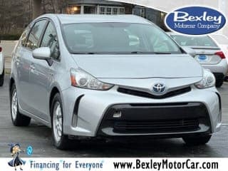 Toyota 2016 Prius v