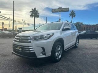 Toyota 2017 Highlander