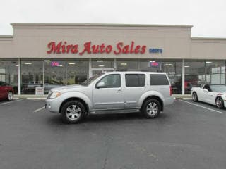 Nissan 2010 Pathfinder