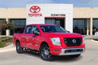 Nissan 2021 Titan