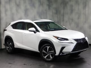 Lexus 2020 NX 300