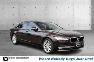 Volvo 2018 S90