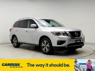 Nissan 2017 Pathfinder