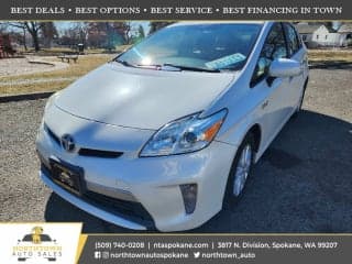 Toyota 2013 Prius Plug-in Hybrid