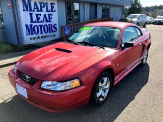 Ford 2000 Mustang