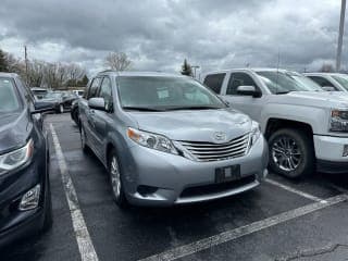 Toyota 2015 Sienna