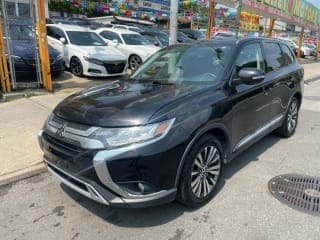 Mitsubishi 2019 Outlander