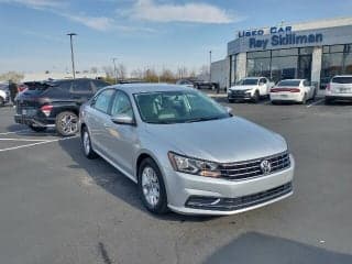 Volkswagen 2018 Passat