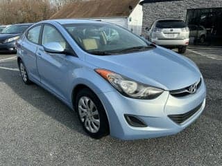 Hyundai 2012 Elantra