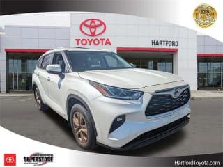 Toyota 2023 Highlander Hybrid