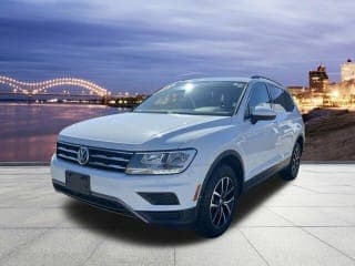 Volkswagen 2021 Tiguan