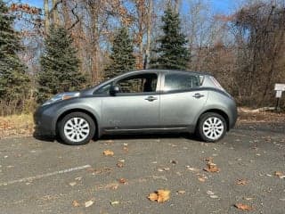 Nissan 2017 LEAF