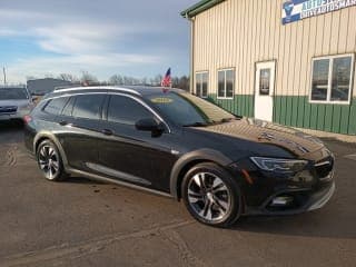 Buick 2018 Regal TourX