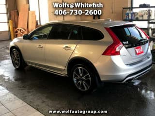 Volvo 2018 V60 Cross Country