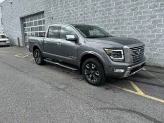 Nissan 2021 Titan