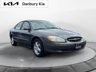 Ford 2003 Taurus