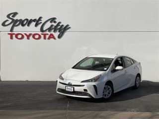 Toyota 2021 Prius