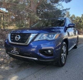 Nissan 2017 Pathfinder